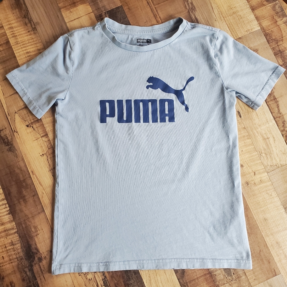 Puma light blue logo tee shirt sporty top unisex size M 10/12